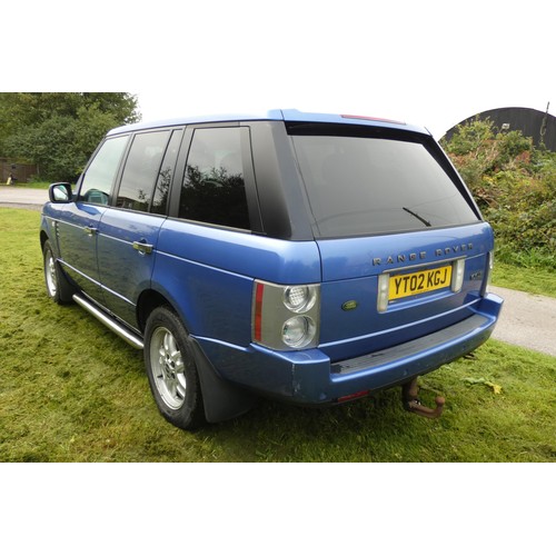 6243 - Range Rover Vogue TD6 Auto, Blue, Reg YT02 KGJ, 10/04/2002, 5 spd auto diesel 2926 cc Diesel, MoT ex... 