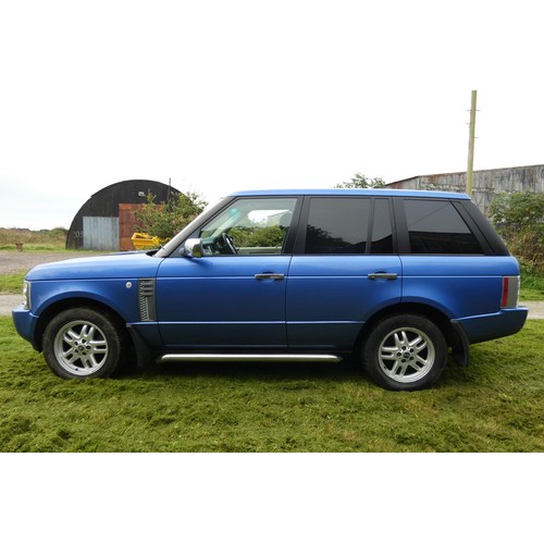 6243 - Range Rover Vogue TD6 Auto, Blue, Reg YT02 KGJ, 10/04/2002, 5 spd auto diesel 2926 cc Diesel, MoT ex... 