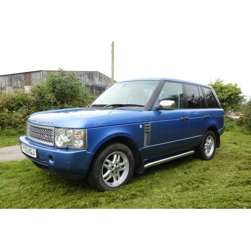 6243 - Range Rover Vogue TD6 Auto, Blue, Reg YT02 KGJ, 10/04/2002, 5 spd auto diesel 2926 cc Diesel, MoT ex... 