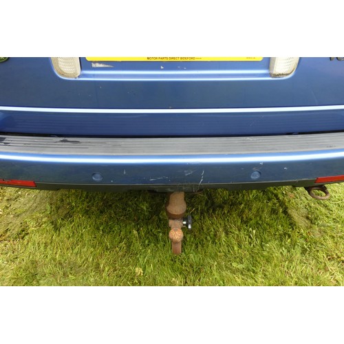 6243 - Range Rover Vogue TD6 Auto, Blue, Reg YT02 KGJ, 10/04/2002, 5 spd auto diesel 2926 cc Diesel, MoT ex... 