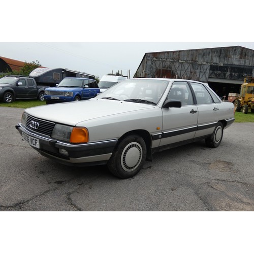 6244 - Audi 100 CD 4 dr saloon, silver, Reg: D336 VCF, 01/09/1986, Manual petrol 2226cc, Last MoT expired M... 