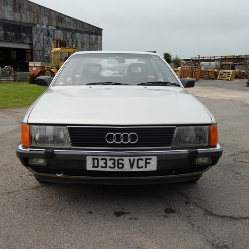 6244 - Audi 100 CD 4 dr saloon, silver, Reg: D336 VCF, 01/09/1986, Manual petrol 2226cc, Last MoT expired M... 