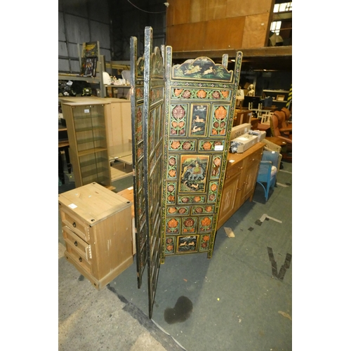 2218 - An Eastern style painted four panel folding room dividing screen. Please note hinges require attenti... 