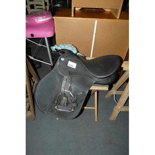 2230 - 1 x leather saddle by Wintec