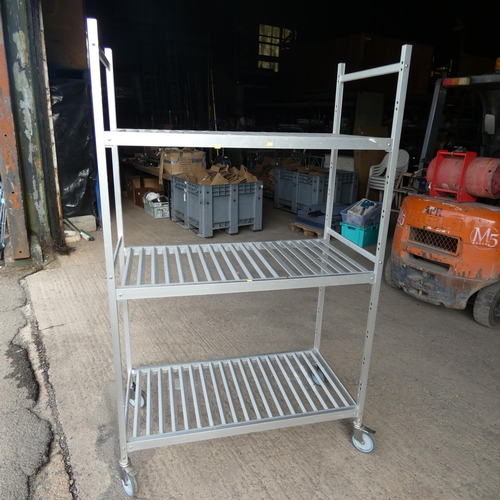 1005 - An aluminium lightweight mobile catering type rack with 3 adjustable height shelves, approx 120x197x... 
