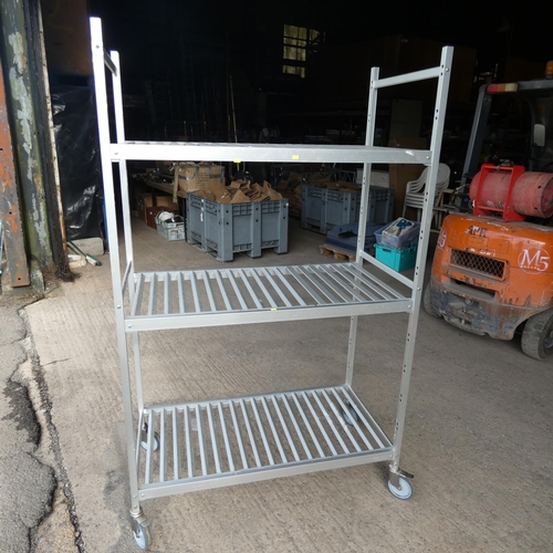 1006 - An aluminium lightweight mobile catering type rack with 3 adjustable height shelves, approx 120x197x... 