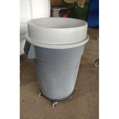 1024 - A mobile bin by Rubbermaid with funnel lid and dolly