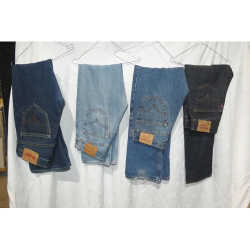 2308 - 4 x various pairs of vintage Levi's Denim jeans - all size 32 inch waist