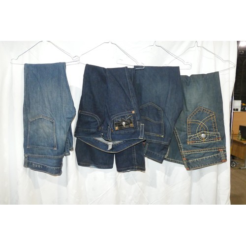 2323 - 4 x various pairs of vintage Denim jeans - all size 32 inch waist