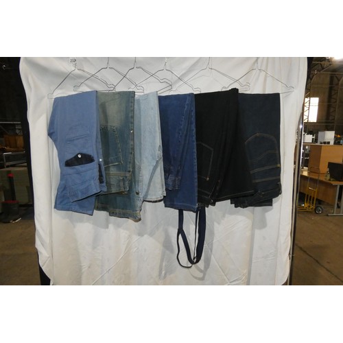 2329 - 6 x various size pairs of vintage Denim jeans. Not practical to list in detail so please view or see... 