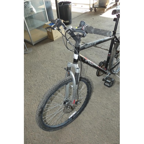 2132 - 1 x Apollo XC26S mountain bicycle