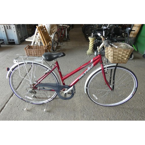 2133 - 1 x Raleigh Pioneer 120 ladies bicycle