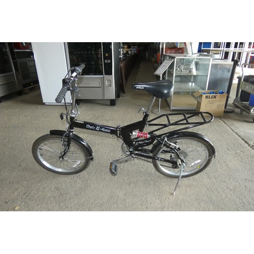 2139 - 1 x Avelo X-Row folding bicycle