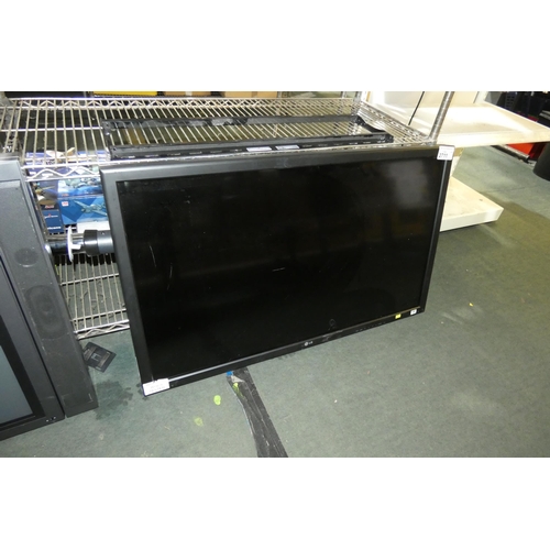 2711 - A 42 inch Flatron display monitor type 42vs10ms comes with wall mount bracket, no remote control tra... 