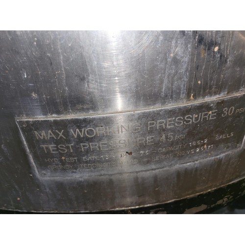 9 - 1 s/s Grundy tank whirlpool type for hop separation, twin viewing ports, 30psi working pressure, 197... 