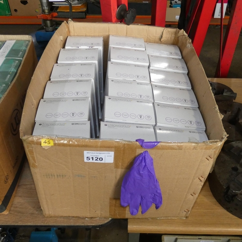 5120 - 18 x boxes of Nitrile size M / 8 purple gloves (each box contains 100 gloves)