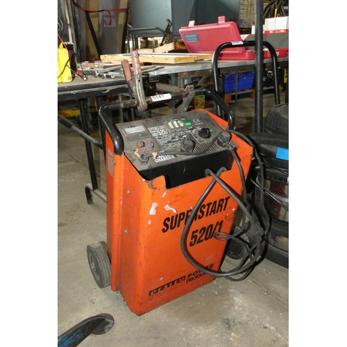 5141 - 1 x Sealey professional starter charger model Superstart 520/1, 240v