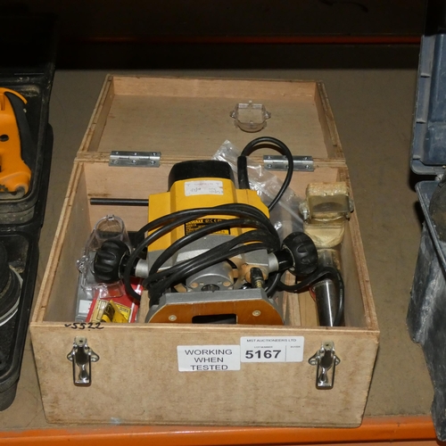 5167 - 1 x Dewalt DW615 router 240v supplied with a fence, several routers bits and a wooden case