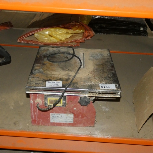 5182 - 1 x electric tile saw 240v - No make visible