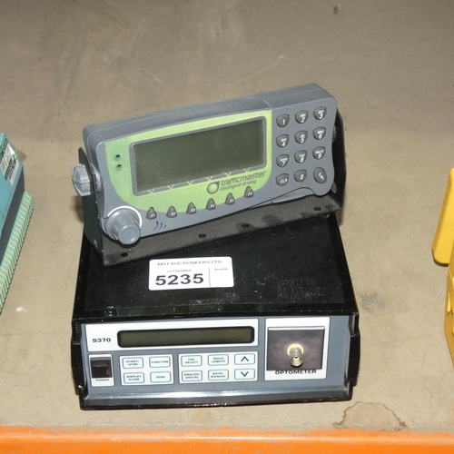 5235 - 1 x UDT S370 optometer and 1 x Micronet M960CEX100 traffic master intelligent driving unit