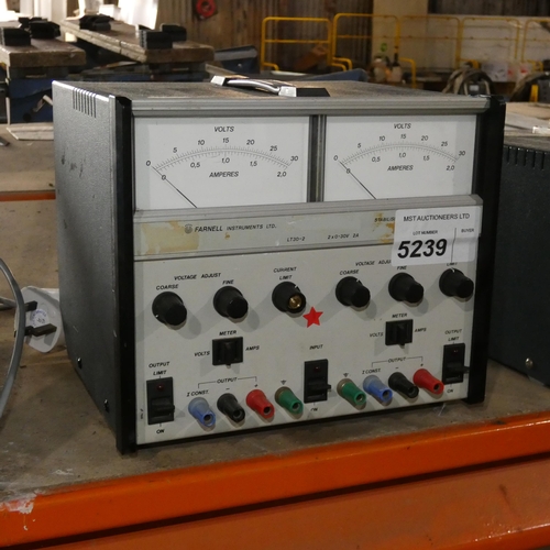 5239 - 1 x Farnell stabilised power supply type LT30-2