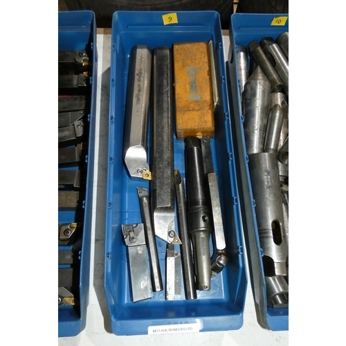 5078 - 1 box containing a quantity of various tipped cutting tools - The plastic box is included