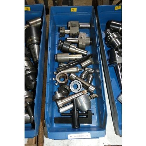 5085 - 1 box containing a quantity of various tooling - The plastic box is included