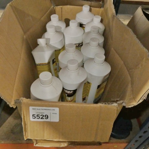 5529 - 12 x 1L bottles of anti freeze / summer coolant