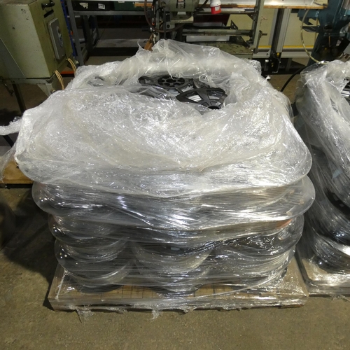 5867 - 1 pallet containing a quantity of grey plastic T section in 50m coils. Not practical to list in deta... 