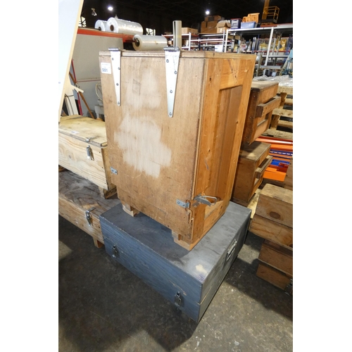 5891 - 2 x wood transit cases comprising 1 at approx 51 x 42 x 82cm high and 1 at approx 69 x 60 x 40cm hig... 