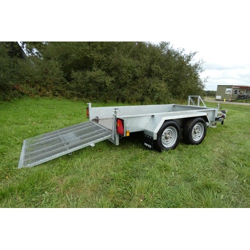 6053 - A 2022 Indespension Plant trailer, twin axle, with drop down ramp, type AD200, 2700KG capacity, bed ... 