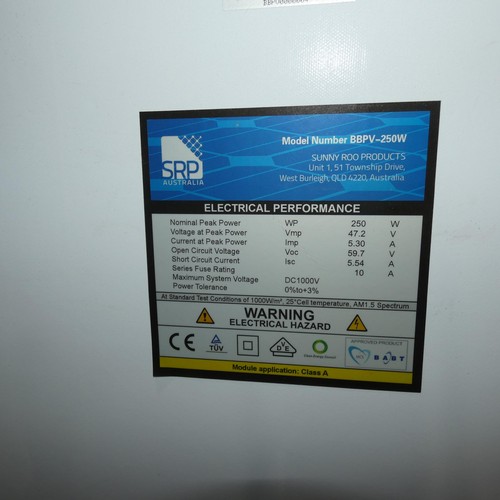 5717 - 1 x unused solar PV inverter by Sunny Roo, type SR3000TL 3kw. Grid tied, 230V~50HZ, 13A, UK G83 type... 