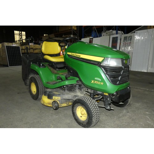 5997 - 1 x John Deere X350R ride on lawn mower with a Kawasaki SRB3/P V-0113 petrol engine manufactured 08/... 