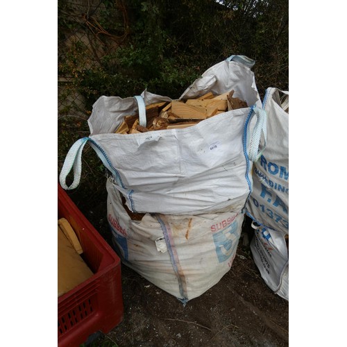 6019 - 2 dumpy bags containing a quantity of wood offcuts