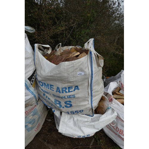 6020 - 2 dumpy bags containing a quantity of wood offcuts