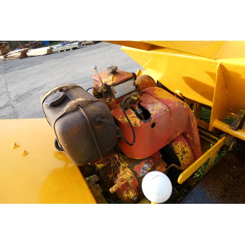 6055 - 1 Thwaites 1 ton dumper with a Petter single cylinder diesel engine, crank start.  reg. No. attached... 