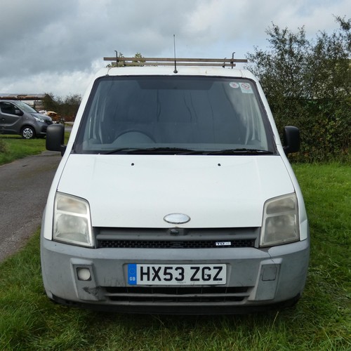 3 - Ford Transit Connect  L200 TD SWB Van,  White, Reg: HX53 ZGZ, 1st reg. 10/02/2004, 5 spd manual dies... 