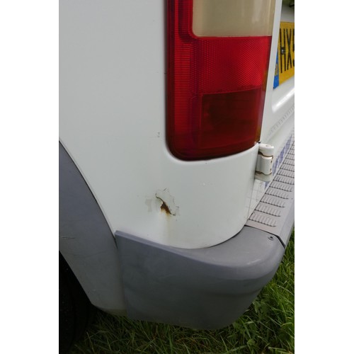 3 - Ford Transit Connect  L200 TD SWB Van,  White, Reg: HX53 ZGZ, 1st reg. 10/02/2004, 5 spd manual dies... 