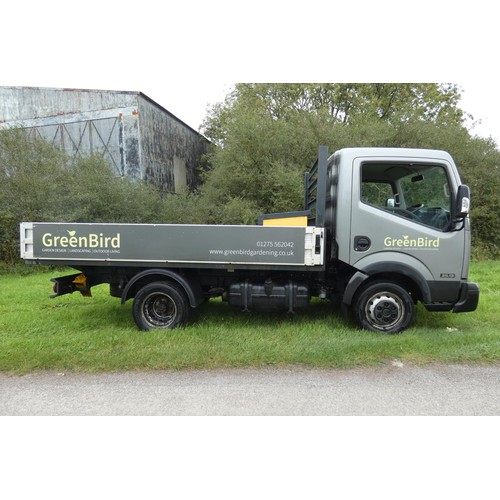 6 - Nissan NT400 Cabstar 35.13 SWB Dci Dropside truck, Grey, Reg: WF17 VTG, 1st Reg 22/04/2017, 6 speed ... 