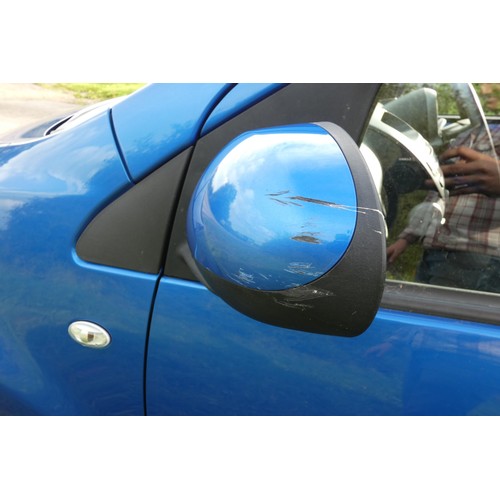 7 - Blue Peugeot 107 active 3 dr hatchback Blue, Reg: WJ13 WLB, 1st reg 31/03/2013, 5 spd manual petrol ... 