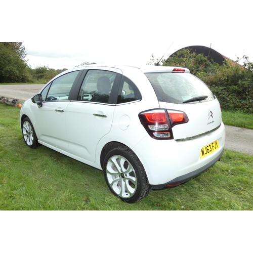 8 - Citroen C3 Selection Special Ed. 1.2VTI 5 dr hatchback White, reg: WJ63 FJY, 1st reg 28/09/2013, 5 s... 