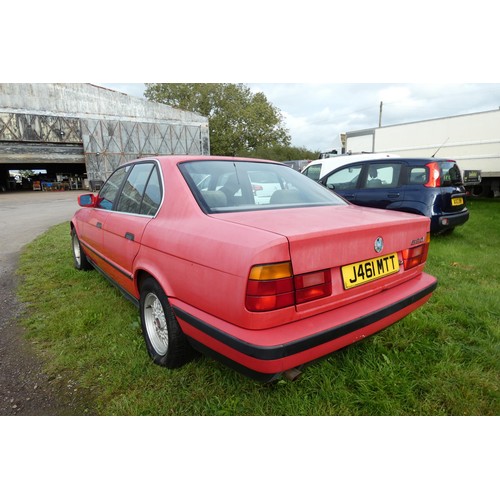 10 - BMW 520i SE 4  dr saloon, Reg  J461 MTT, 17/01/1992, 5 speed manual petrol, Mileage unknown, No MoT,... 