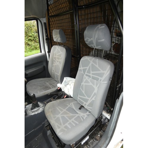 4 - Ford Transit Connect 90 T230 DI High Roof TDCI Van White 90PS, Reg: WA59 EZV, 1st Reg 18/02/2010,  m... 