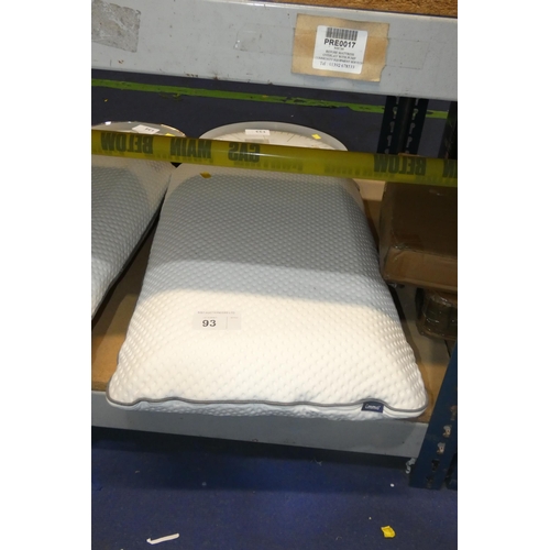 93 - 1 x Emma original breathable memory foam pillow RRP £66