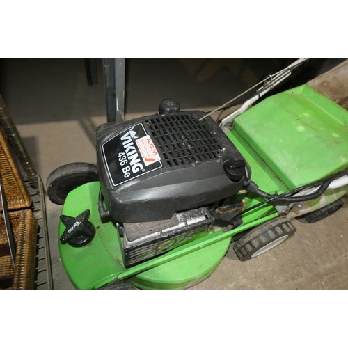 2046 - 1 x Viking 436BE petrol engine lawn mower