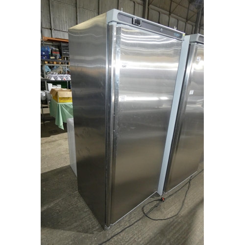 1247 - A commercial stainless steel upright fridge by Polar type CD084 - trade. Tested Working