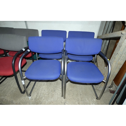 1452 - 4 x Vitra Vis A Vis cantilever chairs in purple cloth