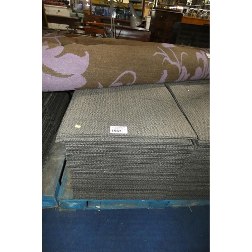 1567 - A quantity of approx 200 brown patterned carpet tiles each approx 50 x 50cm