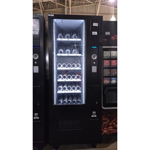 1279 - A black vending machine for confectionery by Vendo type SVE-HS5-GSnack - trade