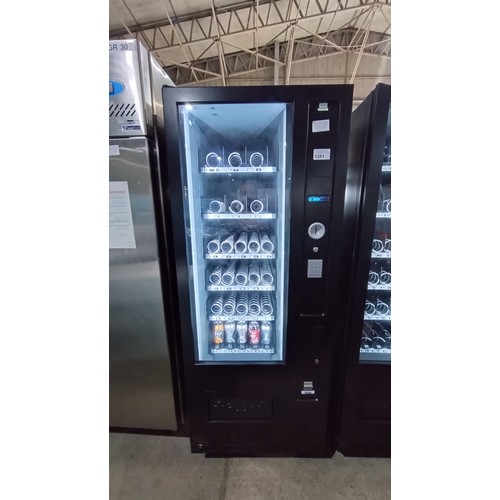 1281 - A black vending machine for confectionery by Vendo type SVE-HS5-GSnack - trade